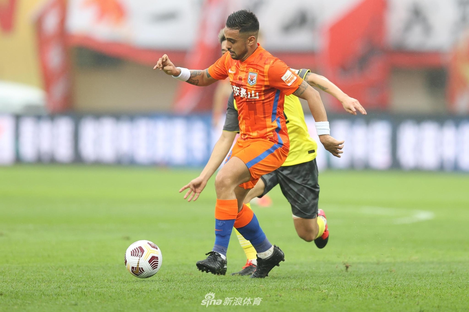 新浪直击山东泰山VS广州队