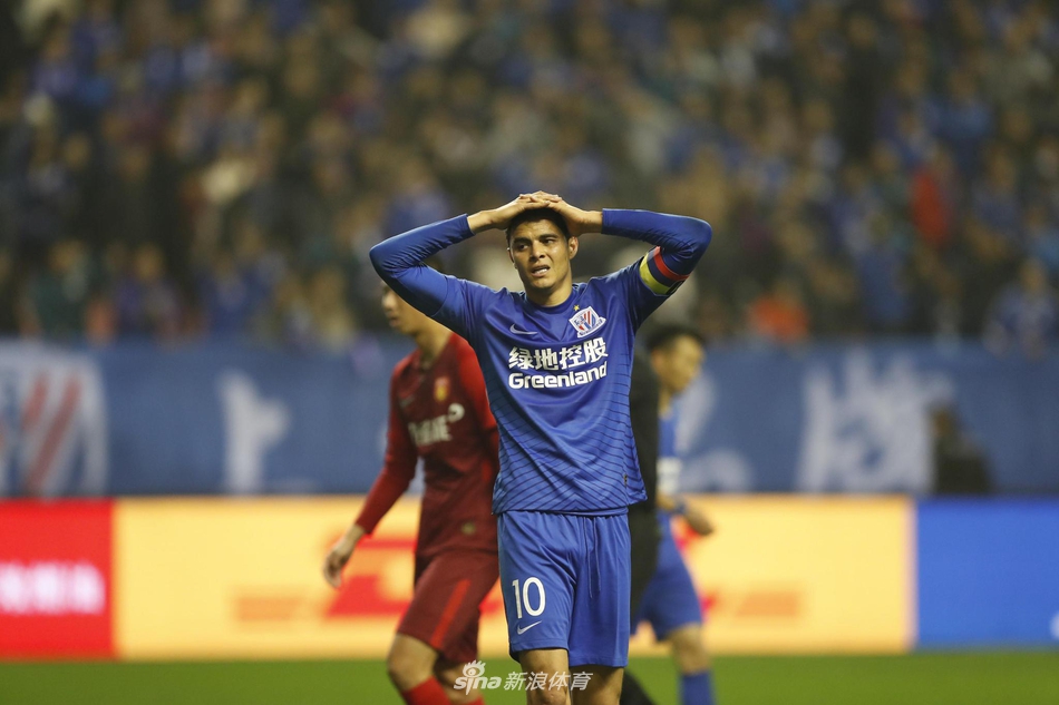 莫雷诺真的很无奈