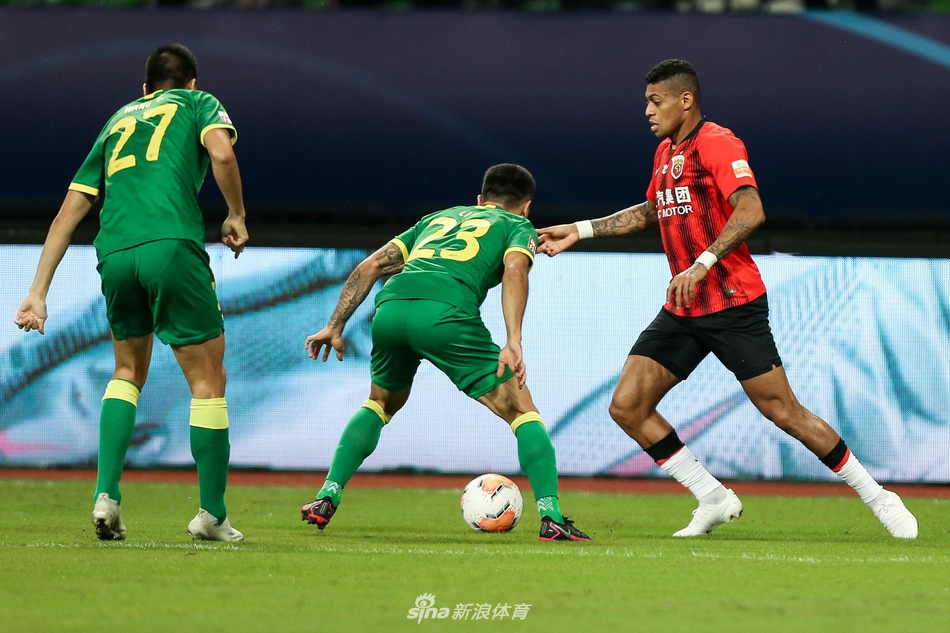 李可盯防洛佩斯