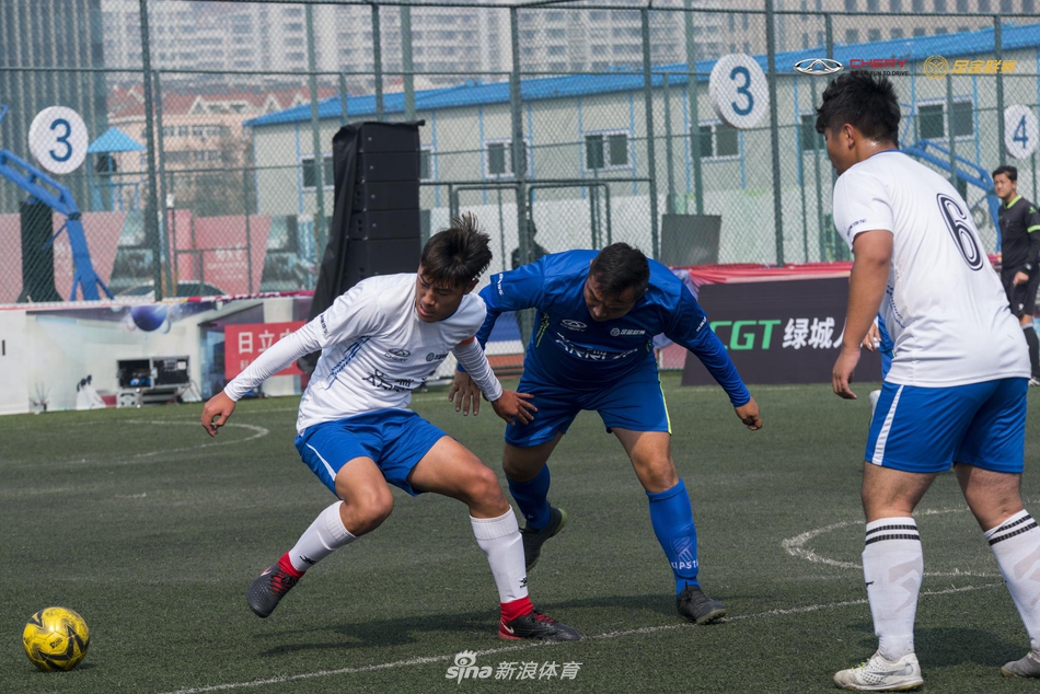 艾瑞泽足金联赛青岛站预赛精彩瞬间
