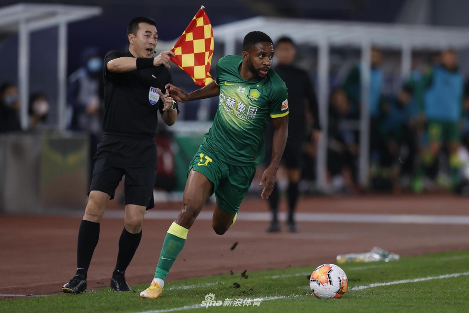 巴坎布边路突击