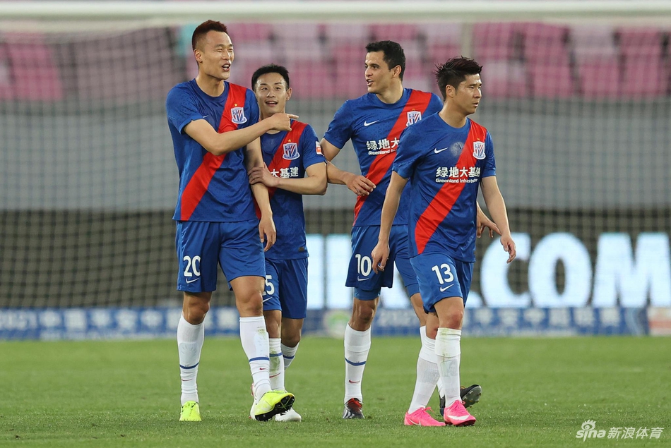 新浪直击武汉队1-3上海申花