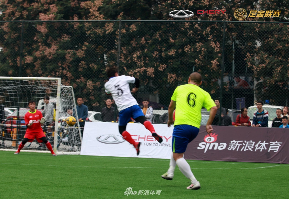 艾瑞泽足金联赛西安站预赛精彩瞬间