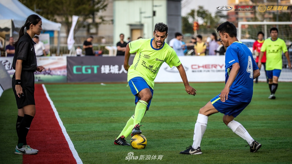 艾瑞泽足金联赛南京站预赛精彩瞬间