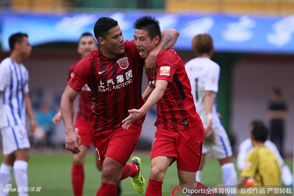 武磊上演帽子戏法