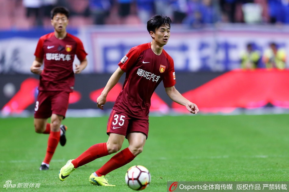 车世伟观察局面