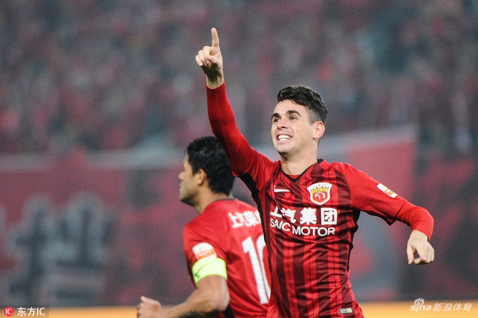 奥斯卡梅开二度