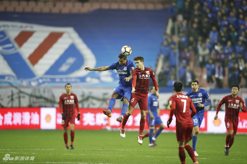 瓜林奥斯卡头球争顶