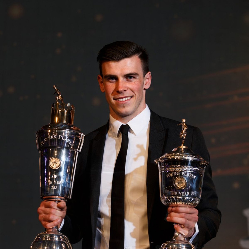 贝尔老照片祝他生日快乐