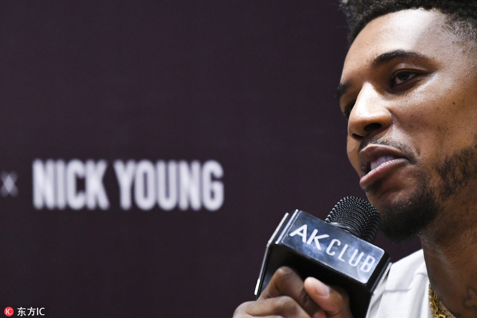 尼克扬中国行又又又贡献表情包