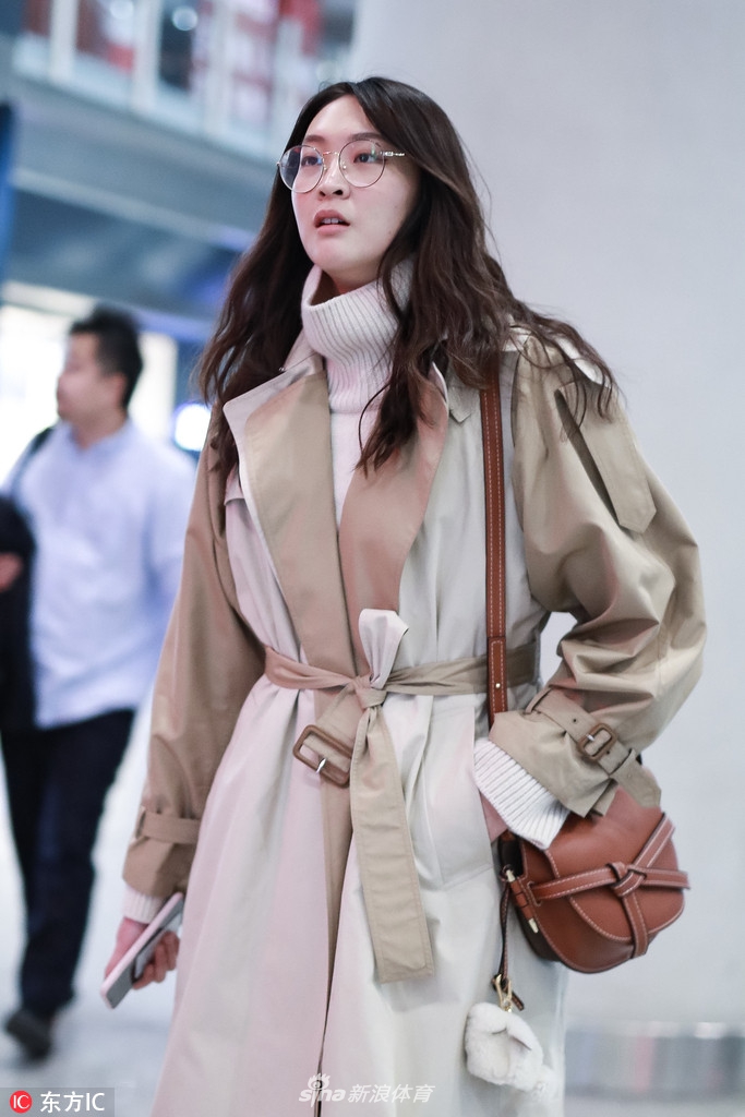 惠若琪戴眼镜文艺范儿女神