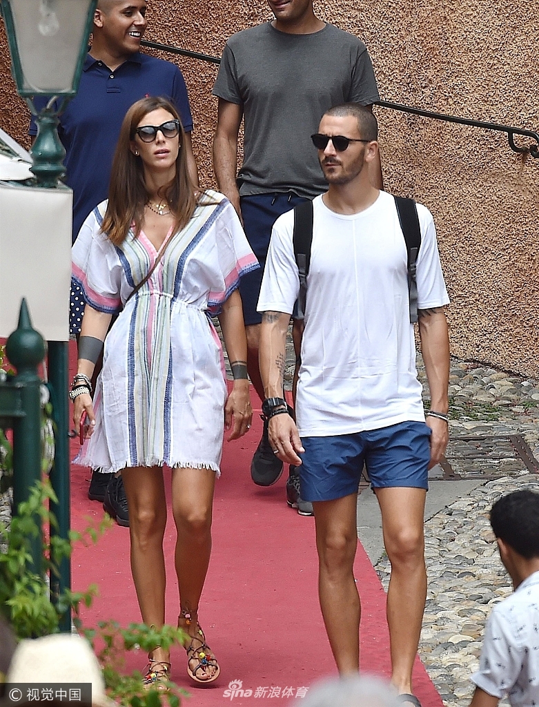 博努奇与爱妻意大利美丽小镇度假