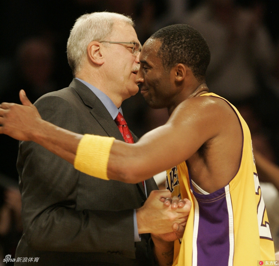 菲尔・杰克逊老照片祝他生日快乐