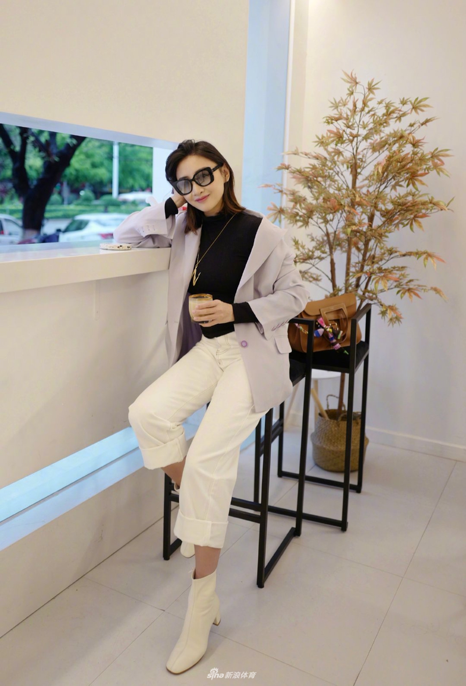 何雯娜时尚大片 高级感十足