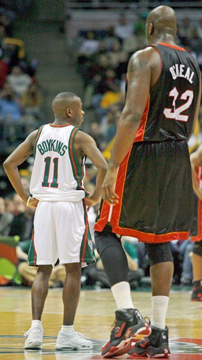 厄尔・博伊金斯老照片