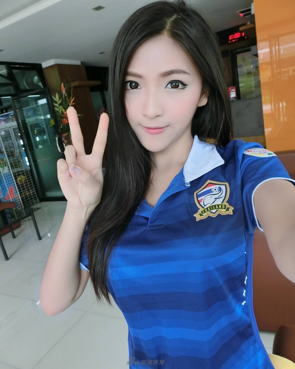 为利物浦痴迷!泰国妹子天使面容魔鬼身材