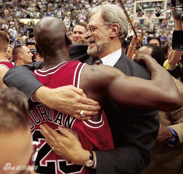 菲尔・杰克逊老照片祝他生日快乐