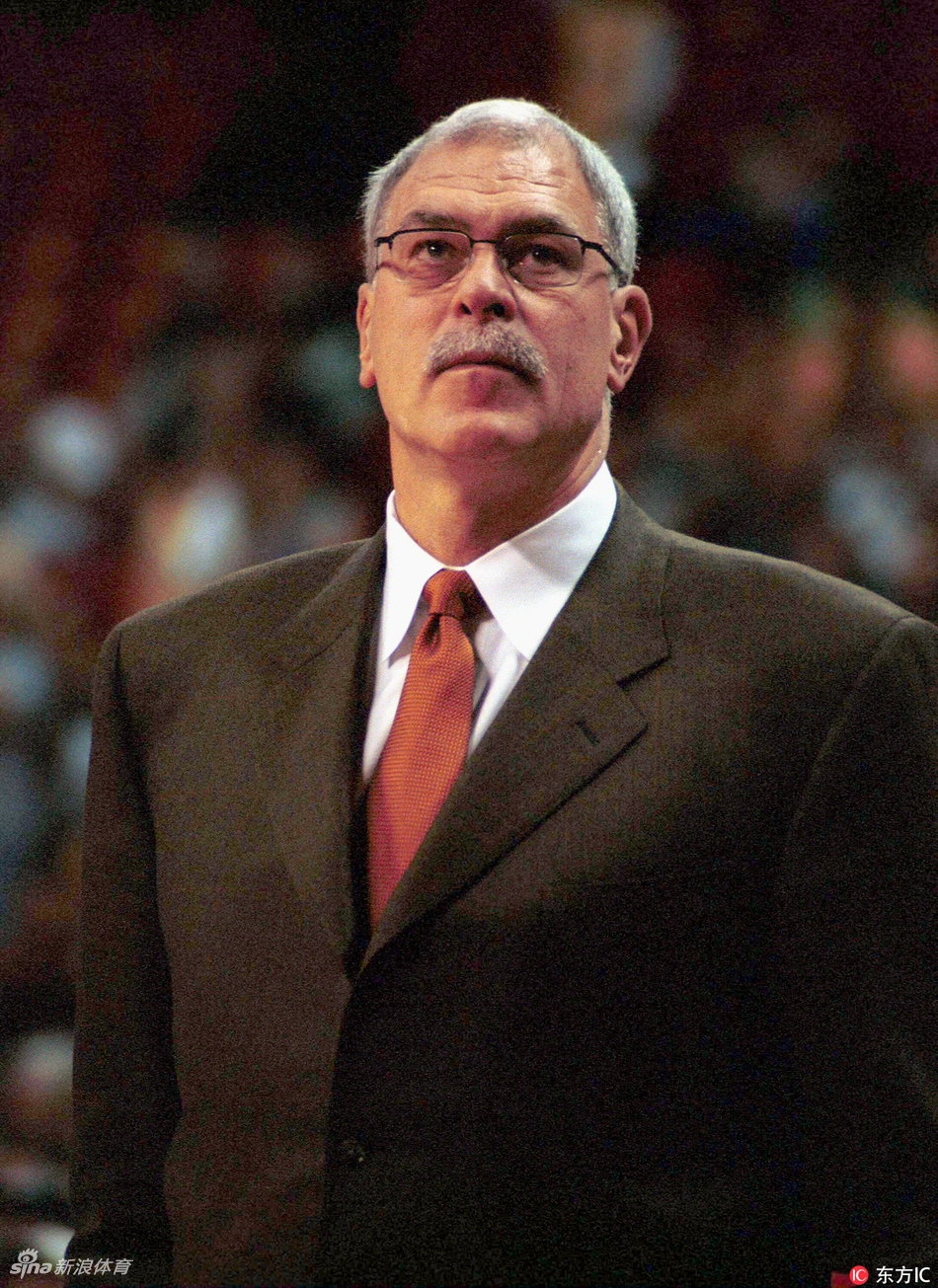 菲尔・杰克逊老照片祝他生日快乐