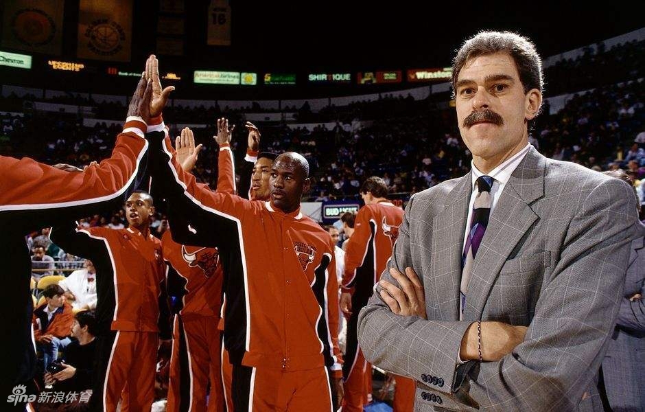 菲尔・杰克逊老照片祝他生日快乐