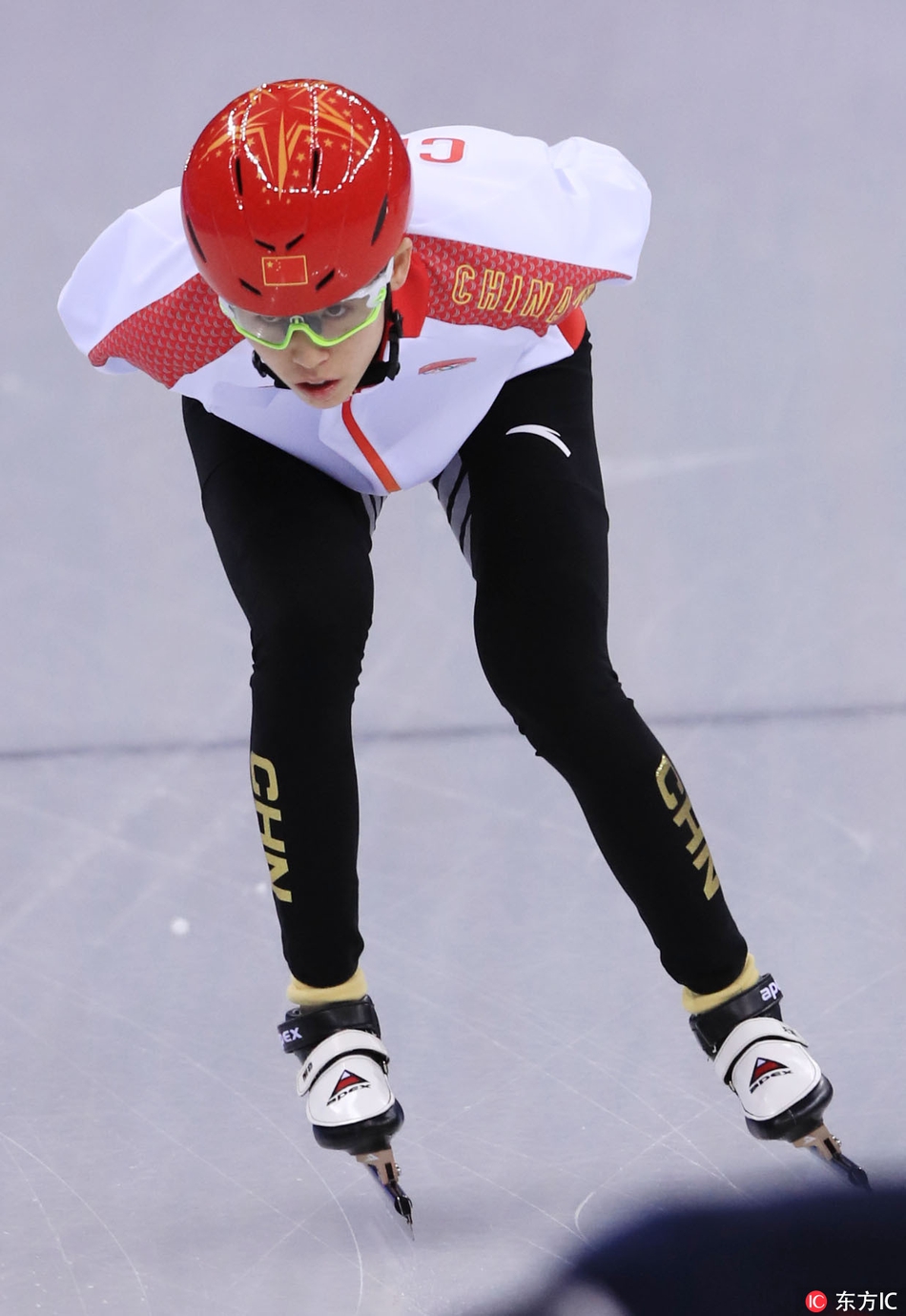 范可新领衔女队积极备战