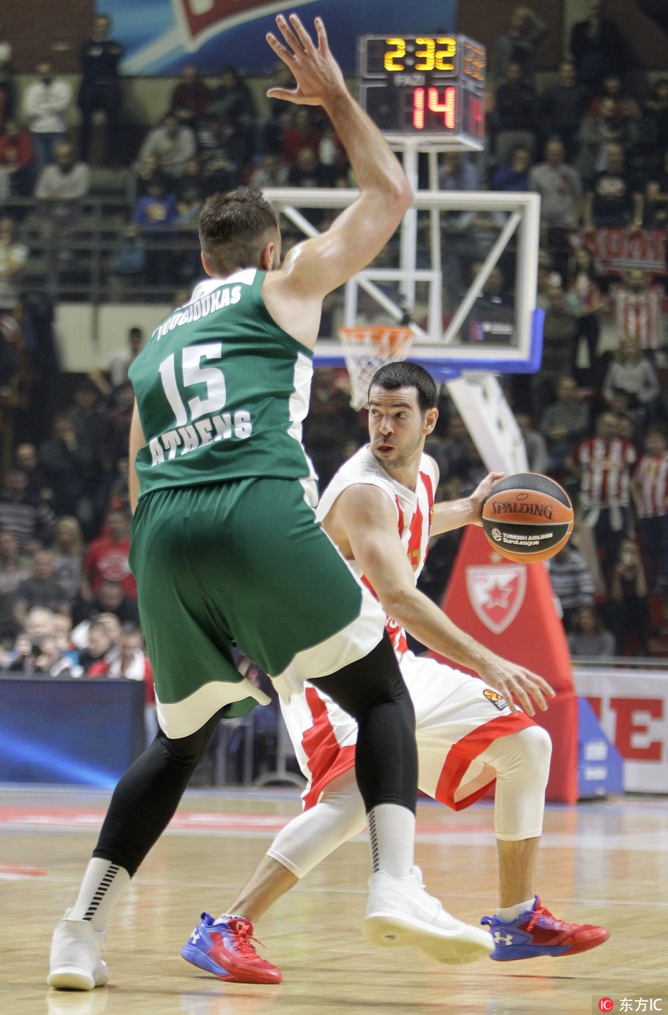 欧洲篮球贝尔格莱德红星63-69帕纳辛奈克斯