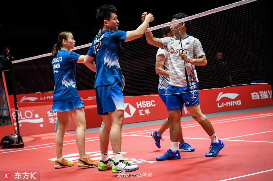 总决赛混双郑思维/黄雅琼2-0德差波/沙西丽