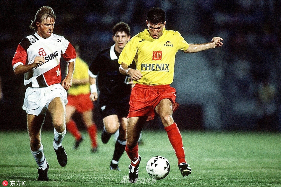 体坛老照片：齐达内