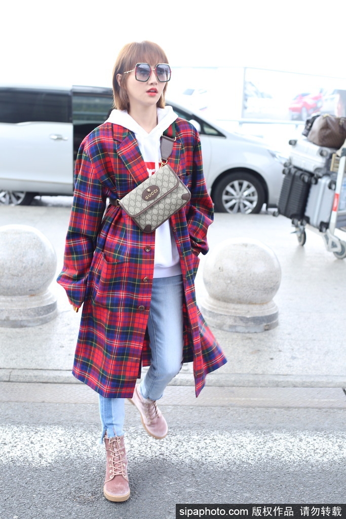 张继科女友景甜