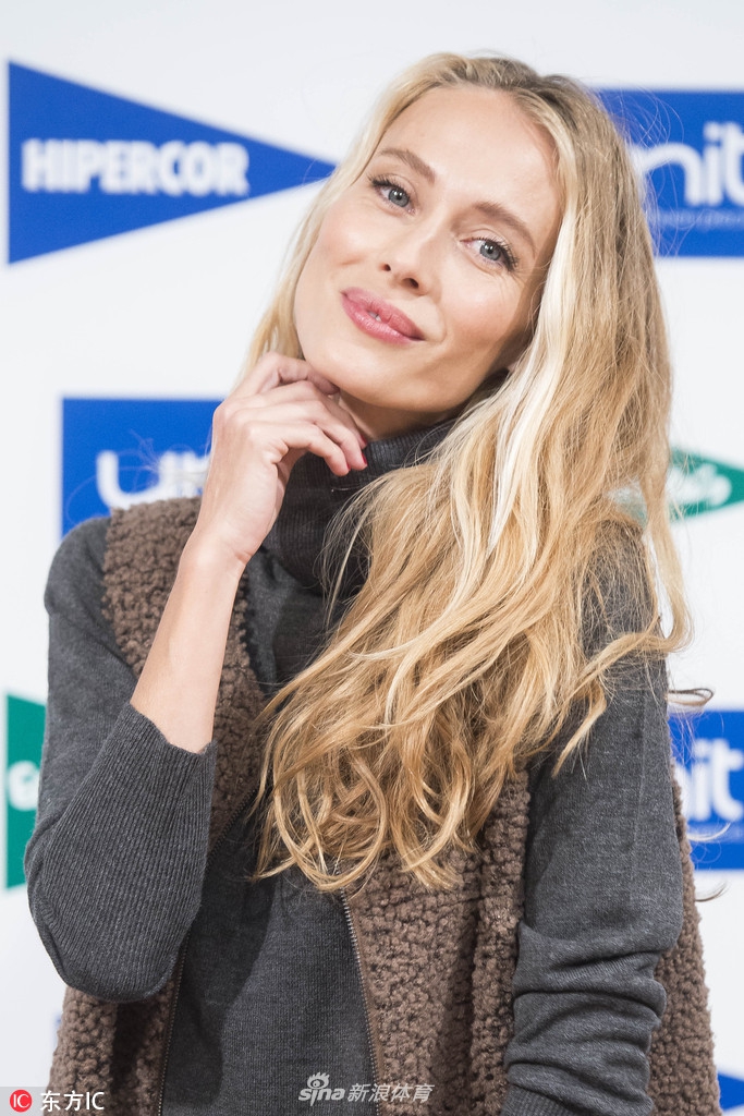 枕边红颜：普约尔超模娇妻瓦内萨