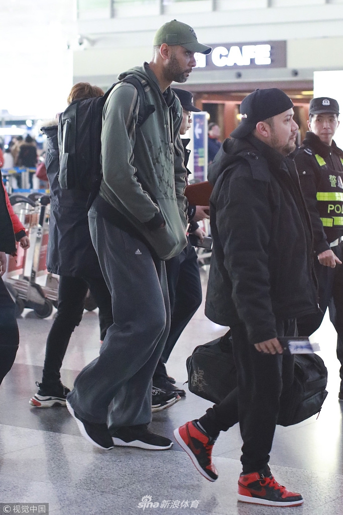 邓肯老大爷现身机场！史上最低调的中国行结束