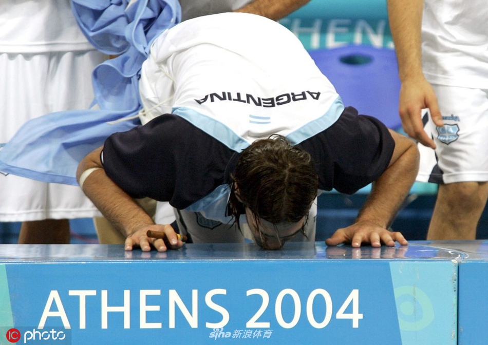 体坛老照片：斯科拉