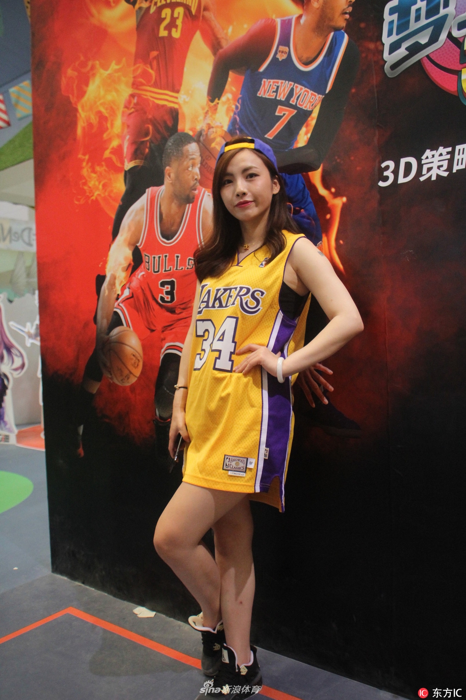 篮球宝贝挑逗哈登助阵nba官方手游