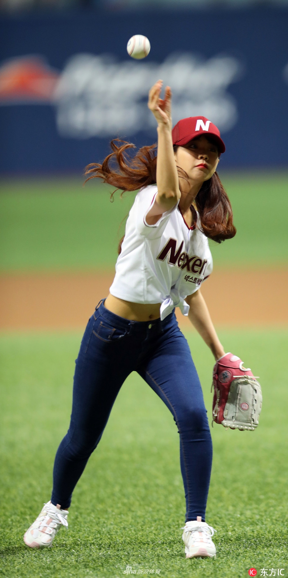 棒球赛场明星多盘点曾为mlb开球的文体政坛明星_高清图集_新浪网