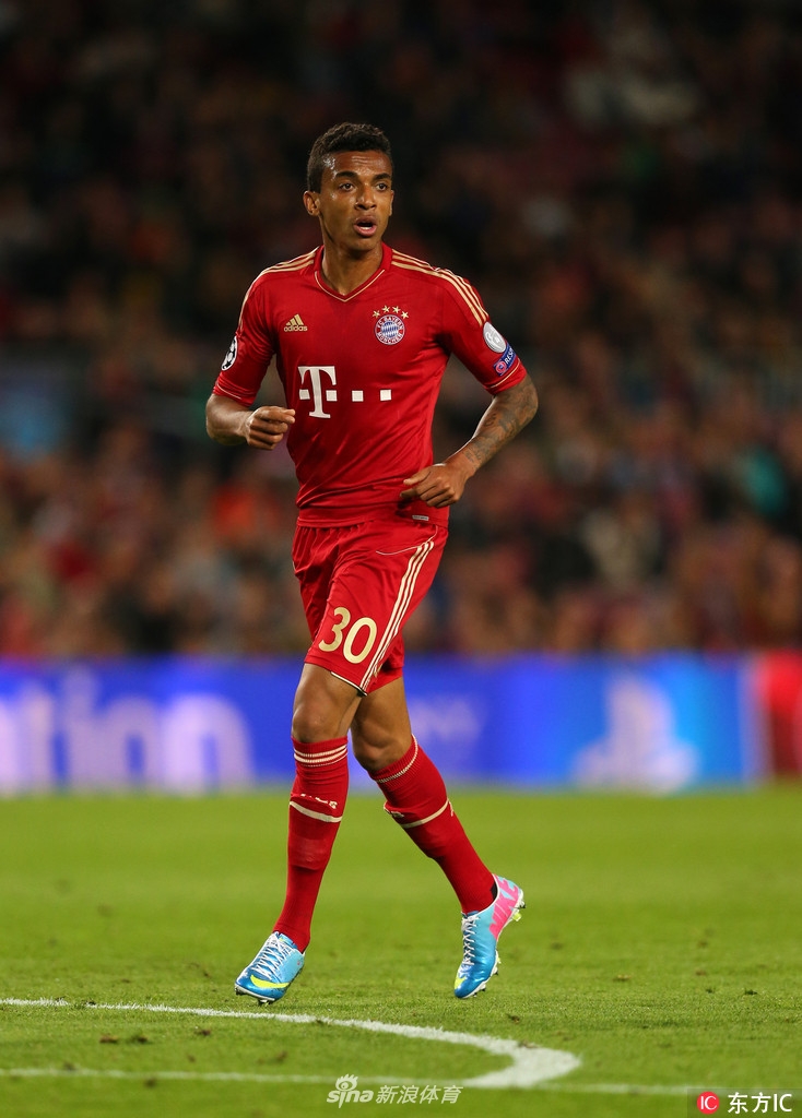 绿茵号码传奇:足坛30号