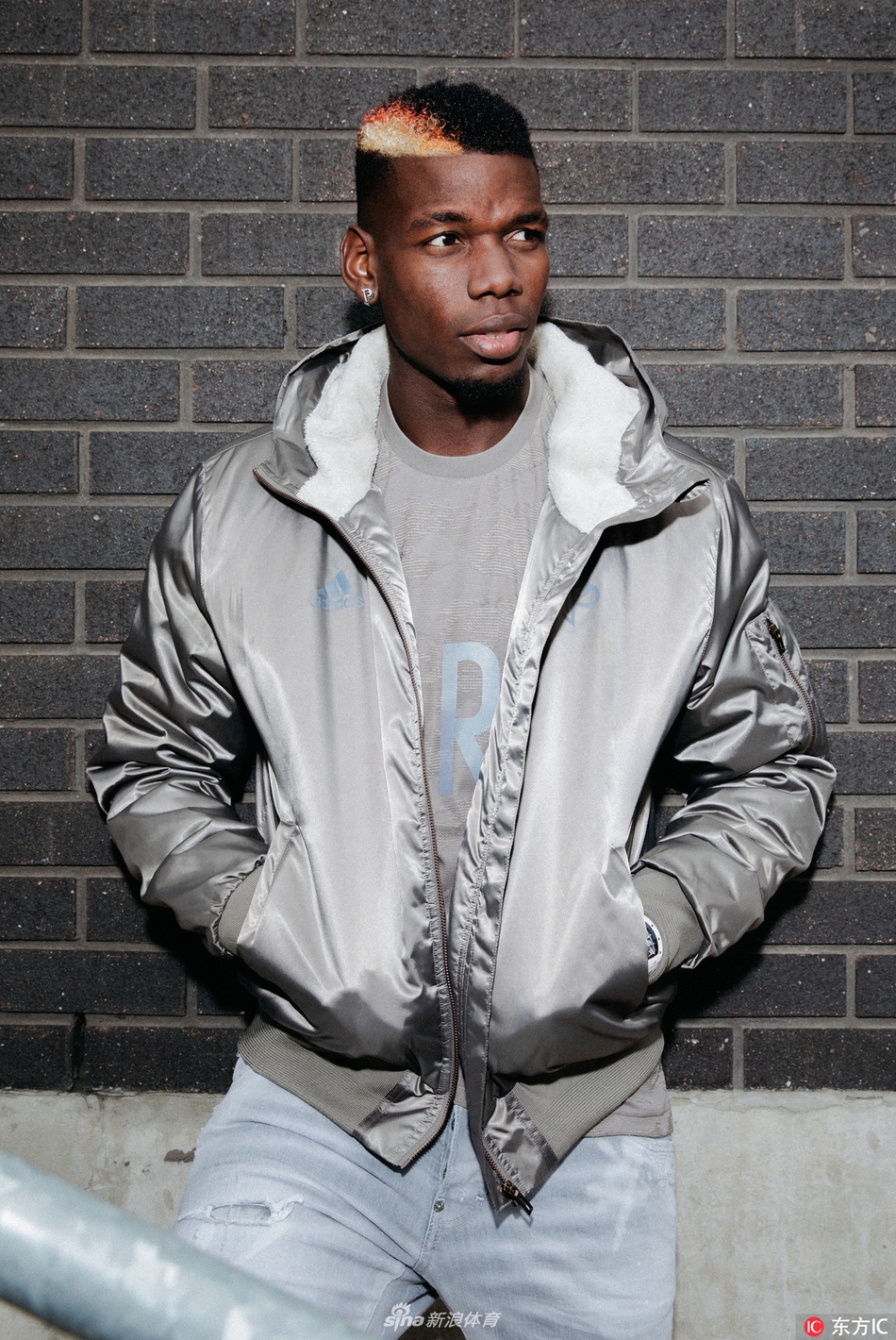 曼联头牌博格巴拍摄运动写真