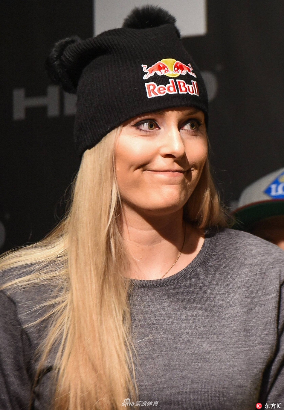 伍兹前女友林赛-沃恩接受采访