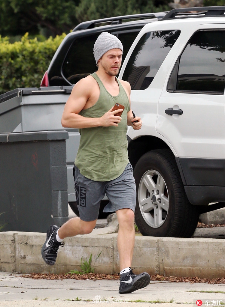 酷跑达人:德里克-霍夫