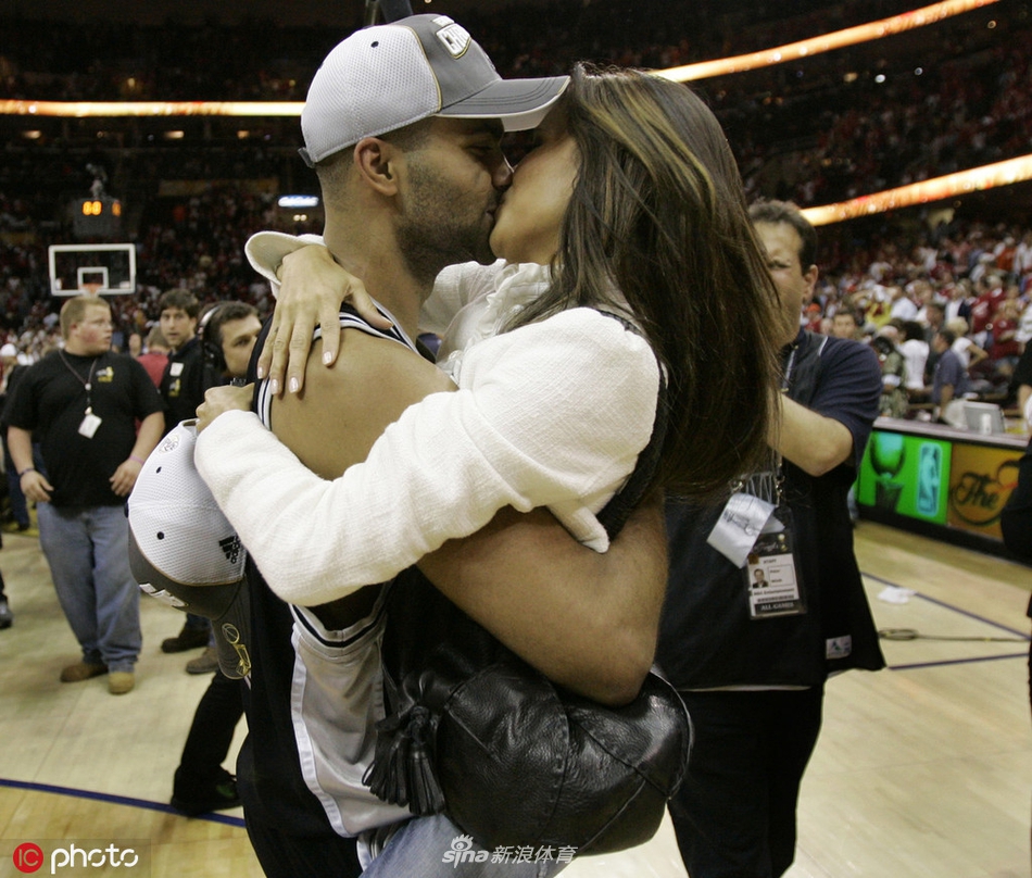 体坛老照片:托尼-帕克