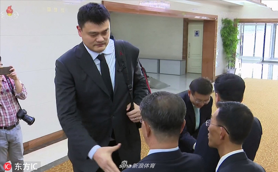 姚明飞抵平壤开启访朝之旅
