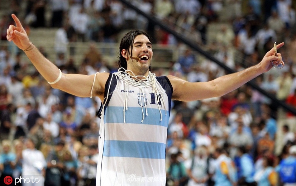 体坛老照片：斯科拉