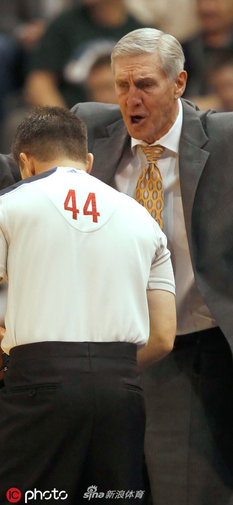 体坛老照片:传奇教练斯隆