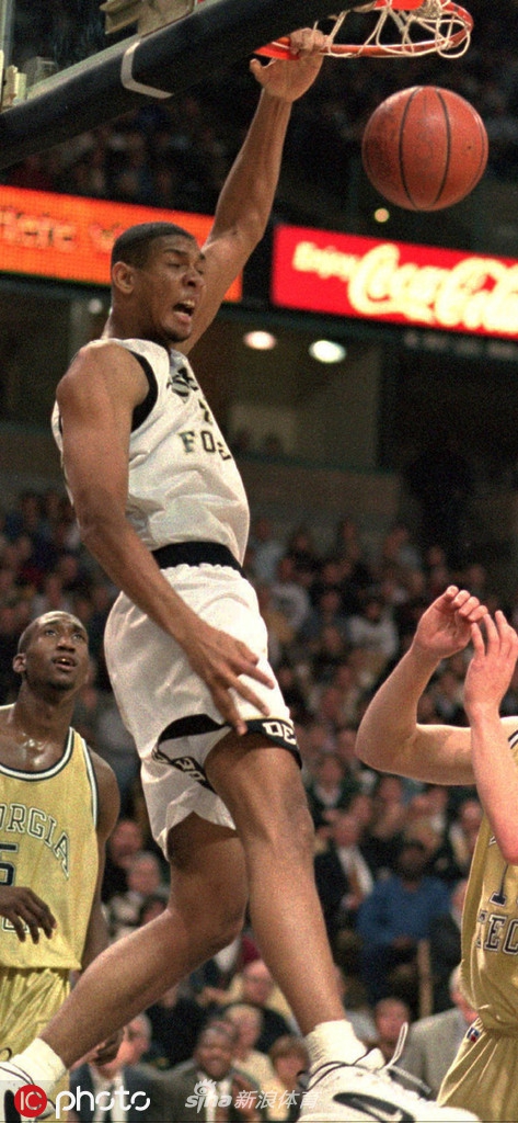 体坛老照片:邓肯