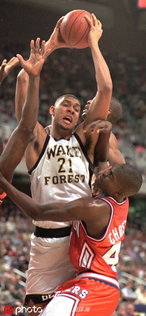 体坛老照片:邓肯