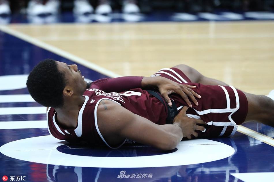 ncaa男篮发生严重受伤