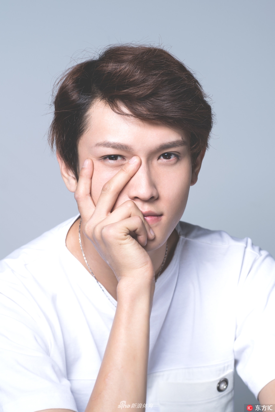 跳高小王子郭劲歧写真大片