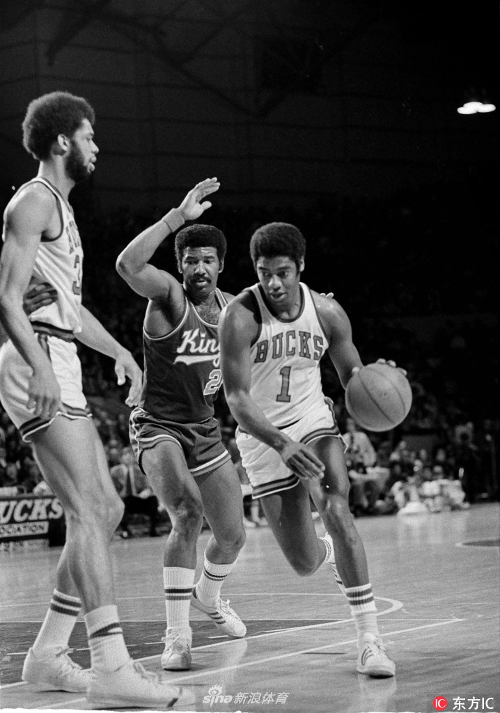 奥斯卡-罗伯特森