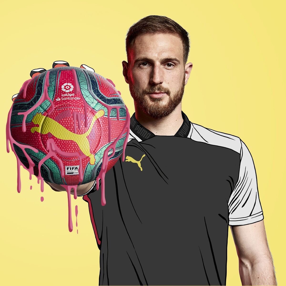 西甲公布冬季用球 红配绿大花袄色