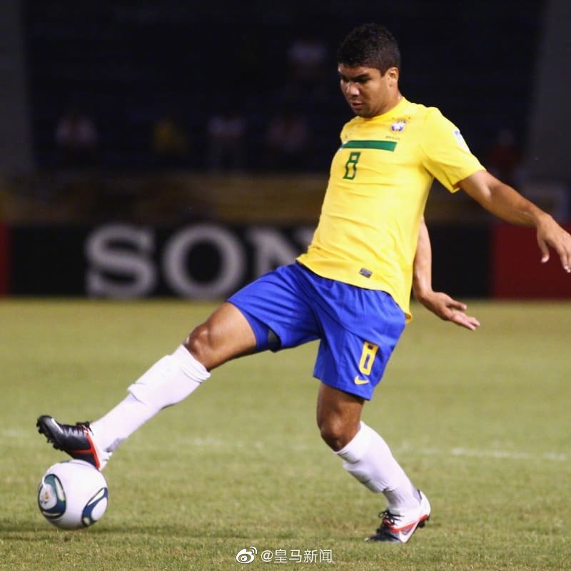 曾是少年！皇马巨星们的17岁