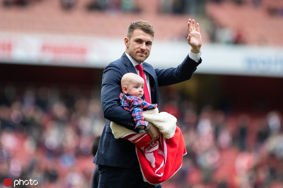 再见枪手！拉姆塞泪别阿森纳