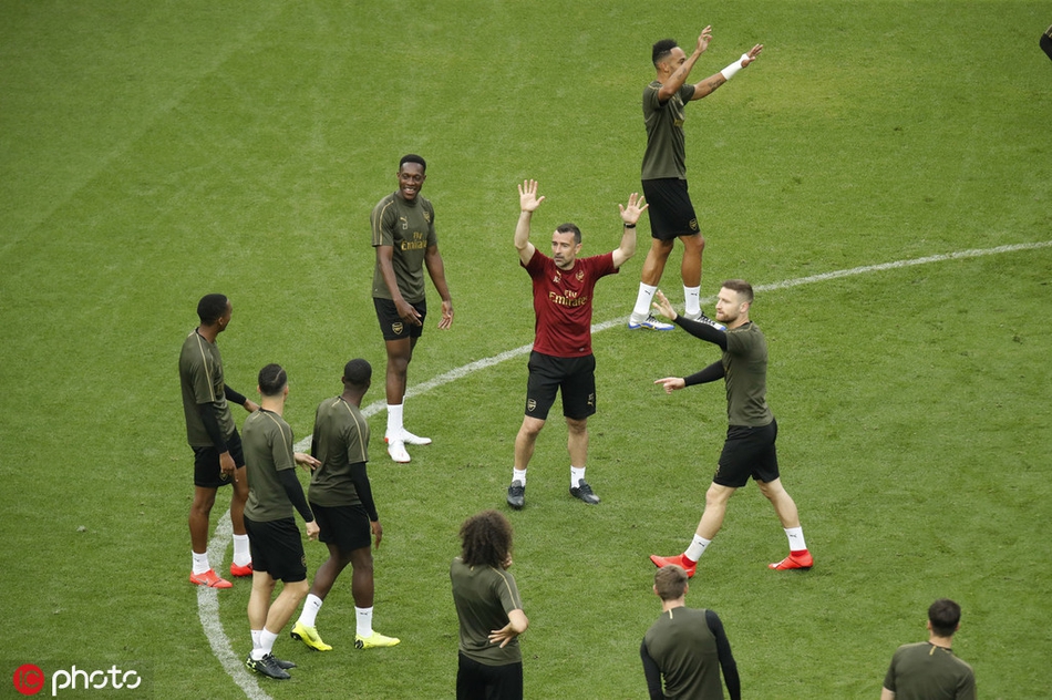 团结一致！阿森纳踩场备战决赛